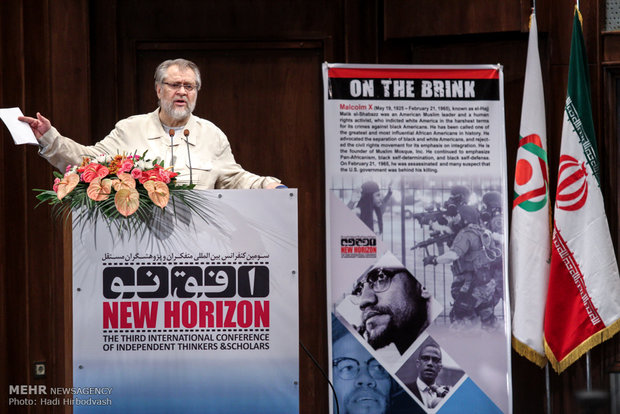 Nader Talebzadeh, IRIB producer and presenter, addressing the opening ceremony.