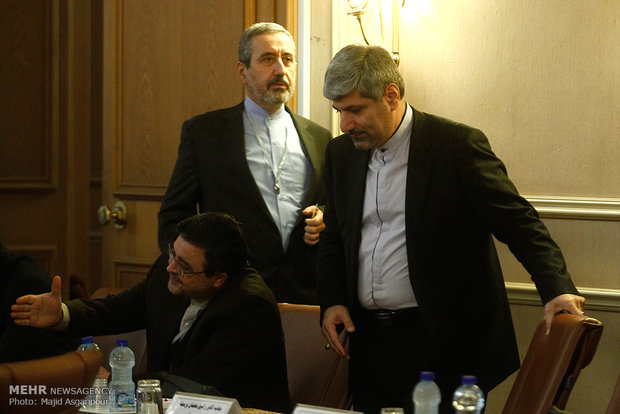 ملتقى رؤساء البعثات الدبلوماسية الايرانية بمشاركة رئيس مجلس الشورى الاسلامي