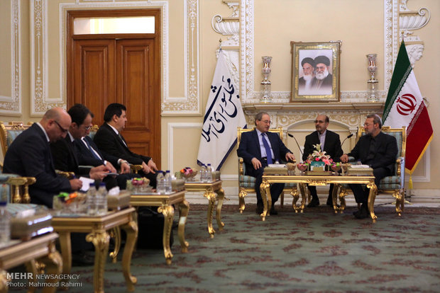 Larijani meets Syrian deputy FM