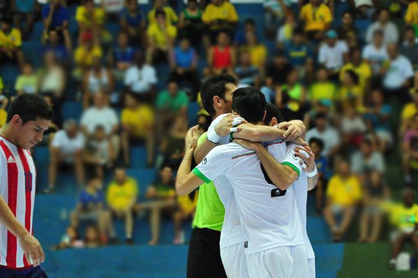 Iranian futsal players bring Myanmar to their knees 
