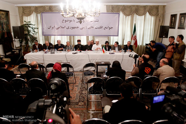 نشست بررسی حقوق اقلیت های دینی در جمهوری اسلامی ایران