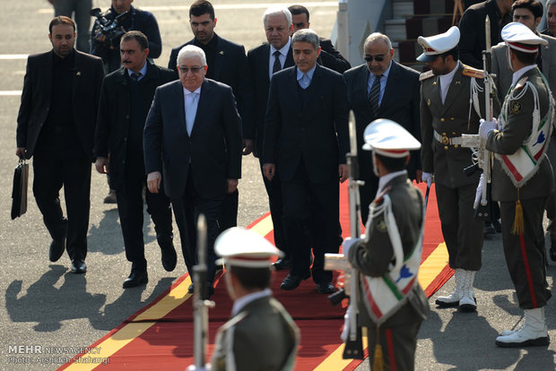 الرئيس العراقي يصل طهران للمشاركة في قمة الدول المصدرة للغاز