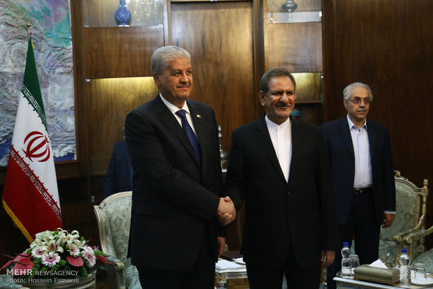 Algerian PM, Iran's 1st VP meet in Tehran