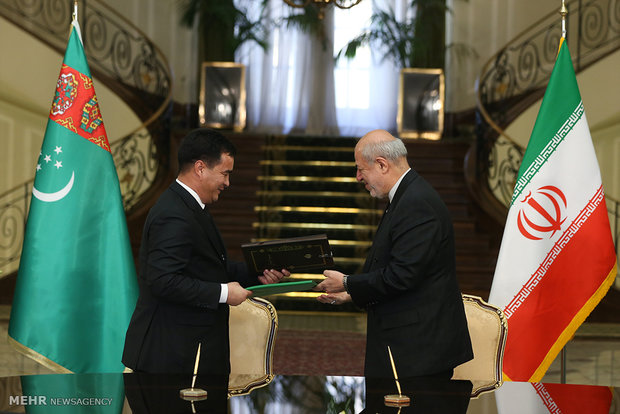 Joint meeting of Iran, Turkmenistan