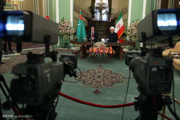 Joint meeting of Iran, Turkmenistan