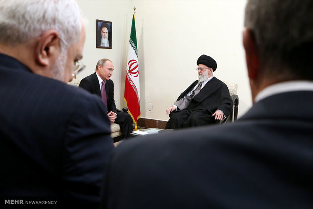 Putin meets with Iran's Leader