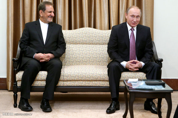 Putin meets with Iran's Leader