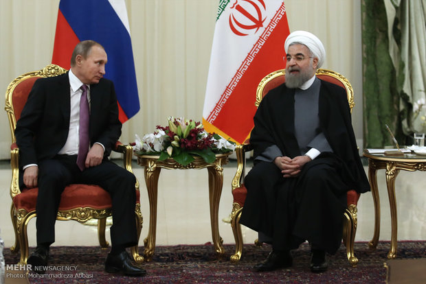 Putin, Rouhani meet in Tehran