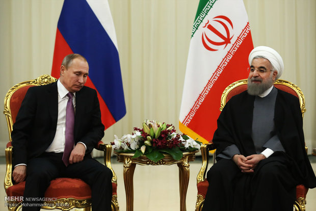 Putin, Rouhani meet in Tehran