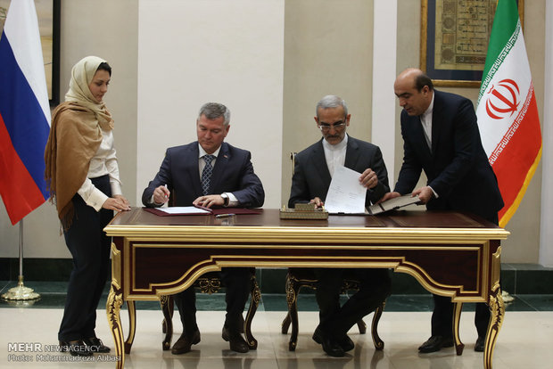 Iran, Russia sign 7 cooperation documents