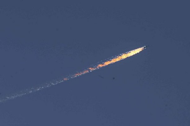 Video footage shows Russian warplane shut down