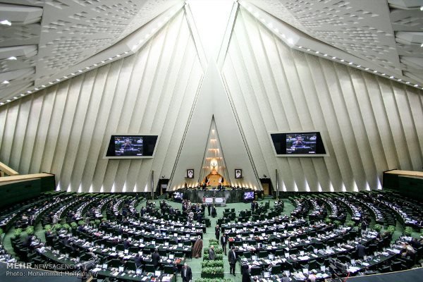 مجلس طرح «شفافیت دریافتی مدیران» را رد کرد