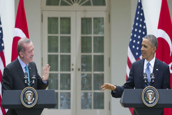 گفتگوی تلفنی اوباما و اردوغان/ مقابله با داعش محور مذاکرات