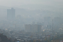تنگی نفس از ارس تا بیستون/ آلودگی در پایتخت اکسیژن اتراق کرده است