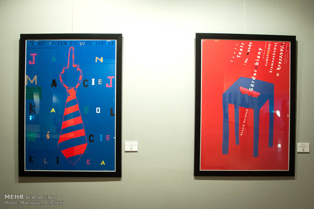 Tehran museum displays Polish works