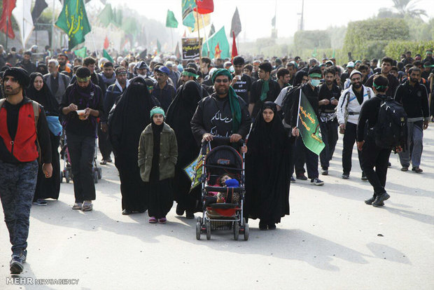 راهپیمایی عظیم زائران اربعین حسینی 