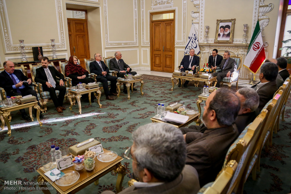 لقاء وزير الخارجية اليوناني و رئيس مجلس الشورى الإسلامي علي لاريجاني