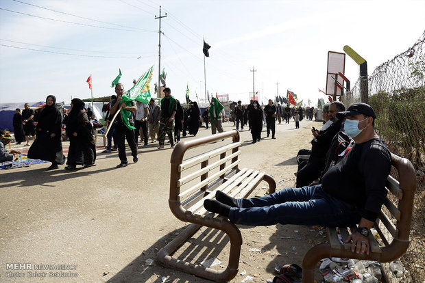 Massive march for Arbaeen Hosseini - 4