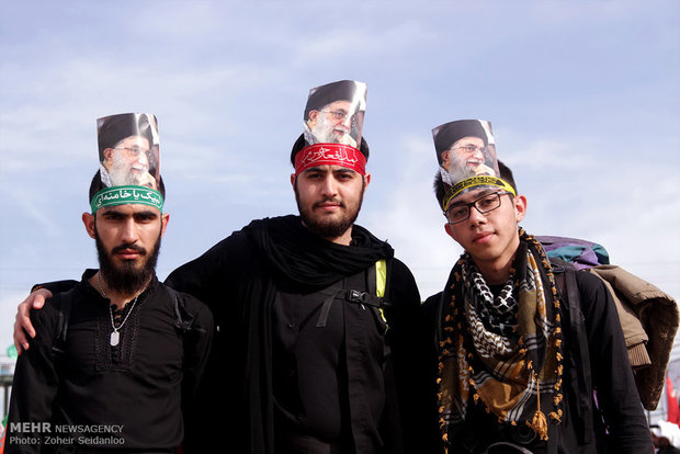 Massive march for Arbaeen Hosseini - 4