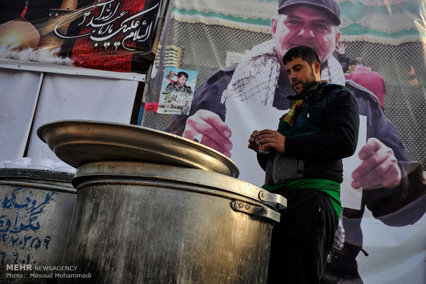 زائران اربعین در مرز چزابه