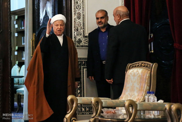 Hungary's Orban, Rafsanjani meet