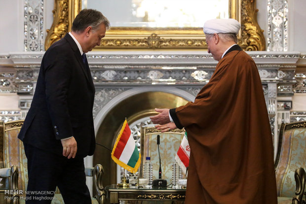 Hungary's Orban, Rafsanjani meet