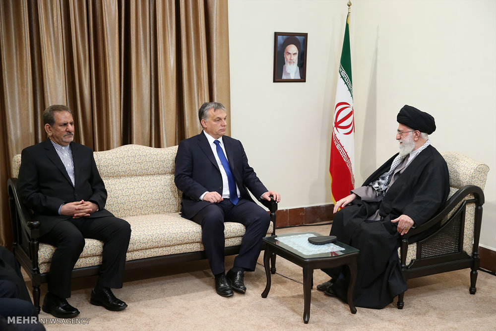 لقاء رئيس وزراء المجر  مع قائد الثورة الاسلامية