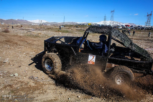 Off-road competitions in Qazvin