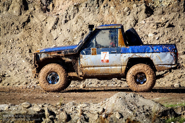 Off-road competitions in Qazvin