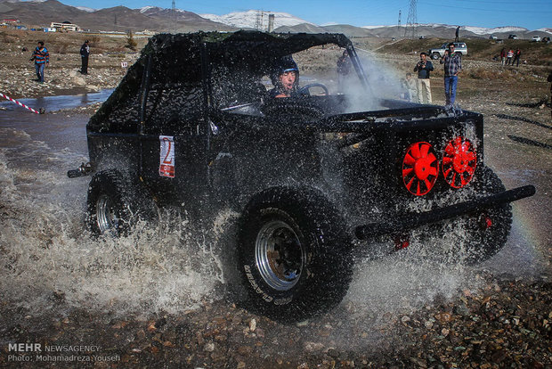 Off-road competitions in Qazvin