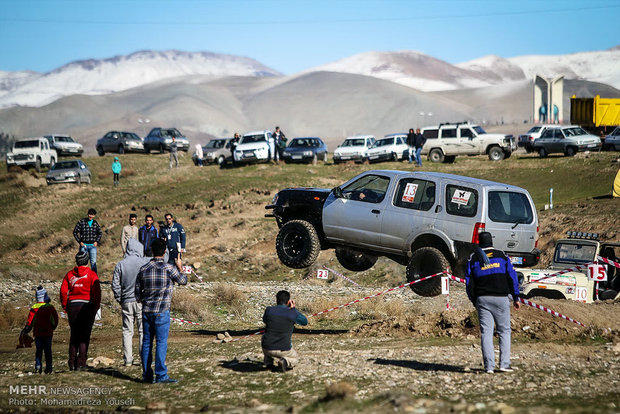 Off-road competitions in Qazvin