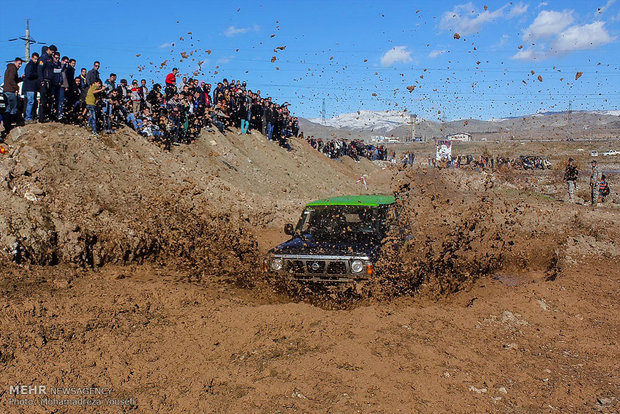 Off-road competitions in Qazvin