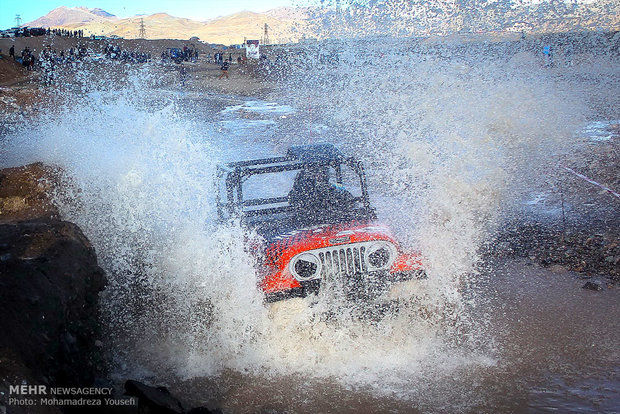 Off-road competitions in Qazvin