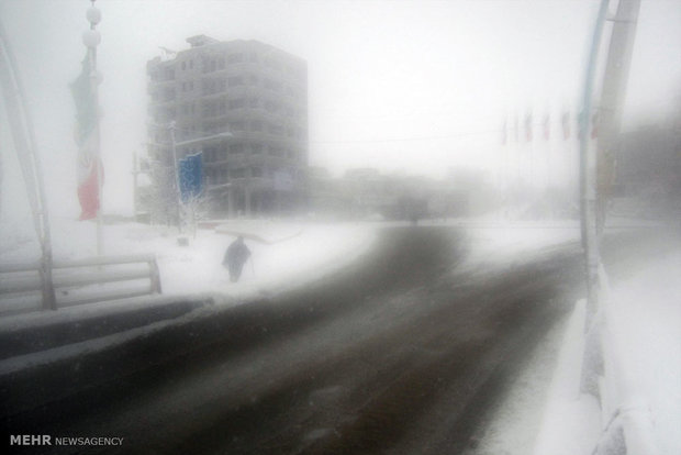 بارش برف در سقز