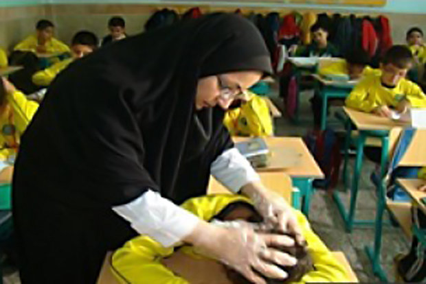 افزایش رصد مدارس همدان با هدف پیشگیری از شپش سر؛آموزش ضروری است