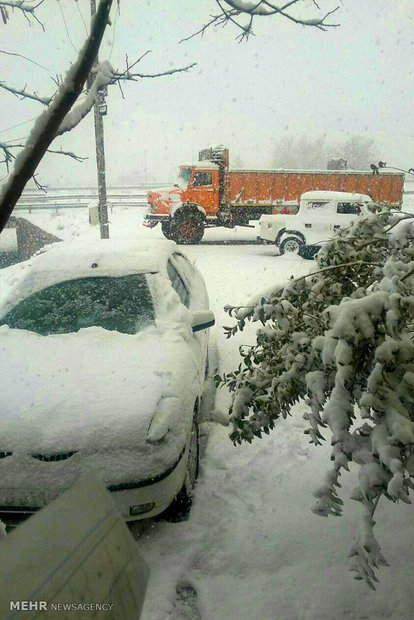 Snowy days in Neyshabur