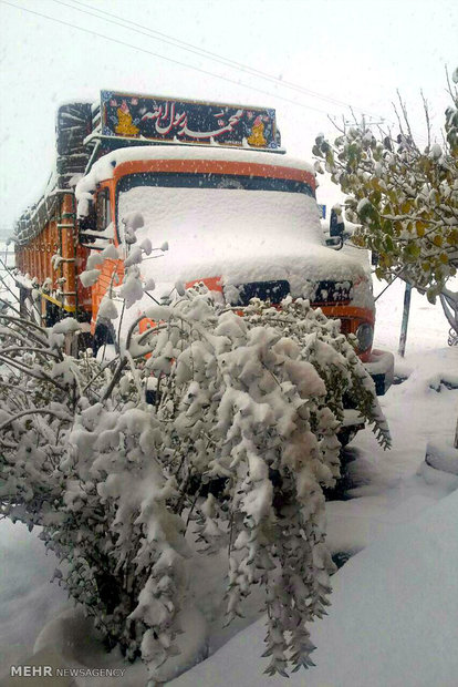 Snowy days in Neyshabur