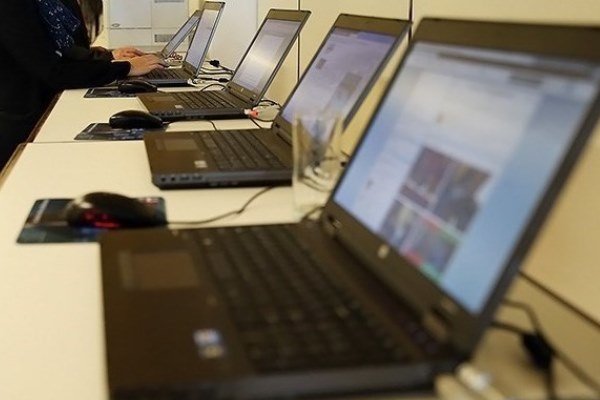 بلاتکلیفی شبکه علمی پس از ۲۱سال/ قفل اینترنت دانشگاه‌ها باز نشد