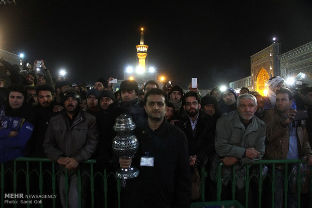 مراسم شام غریبان امام رضا(ع) در حرم رضوی