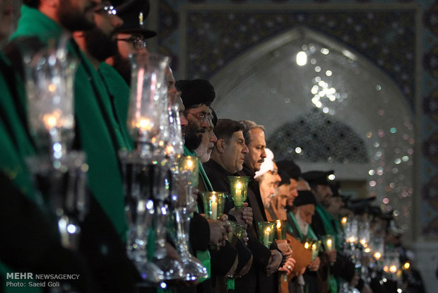 مراسم شام غریبان امام رضا(ع) در حرم رضوی