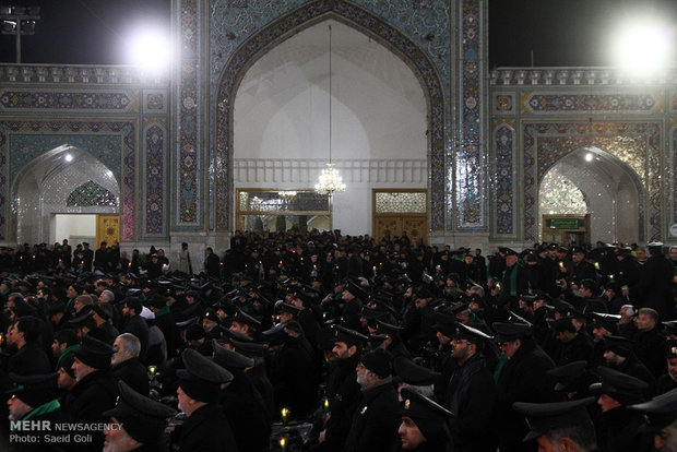 مراسم شام غریبان امام رضا(ع) در حرم رضوی