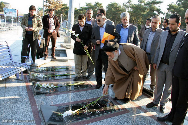 نکوداشت شهدای اهل تسنن شمال کشور