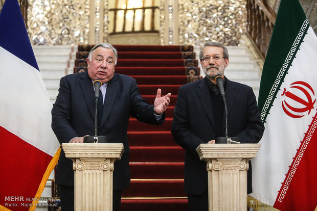 لقاء رئيس مجلس الشورى الاسلامي ورئيس مجلس الشيوخ الفرنسي