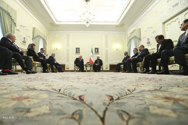 Rouhani, Larcher meet in Tehran