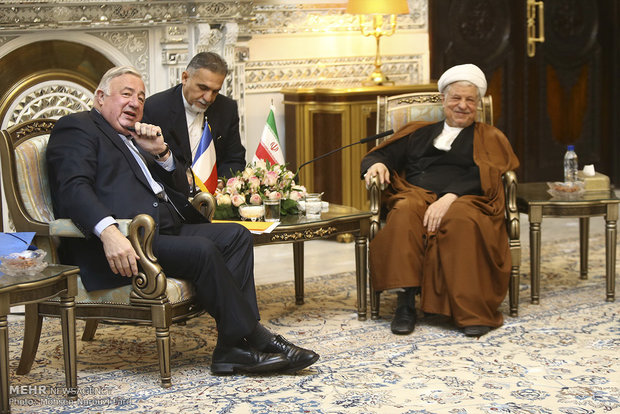 Rafsanjani meets Larcher on Monday