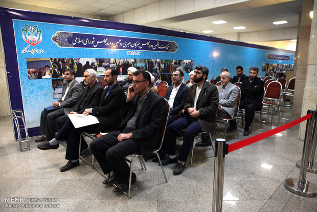 چهارمین روز ثبت‌نام داوطلبان پنجمین دوره نمایندگی مجلس خبرگان رهبری