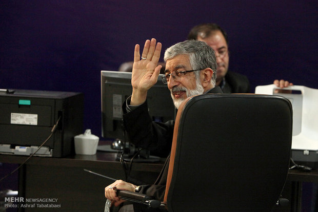غلامعلی حدادعادل در انتخابات مجلس شورای اسلامی ثبت نام کرد