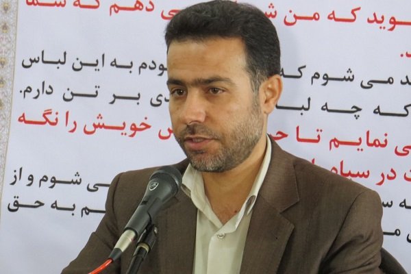 مشروعیتزدایی از مسئولان کشور در دستور کار دشمن است مشروعیتزدایی از مسئولان کشور در دستور کار دشمن است
