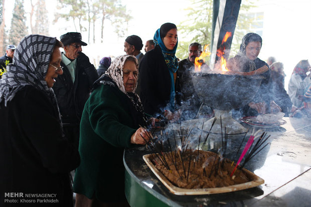 ذكرى وفاة زرادشت في ايران