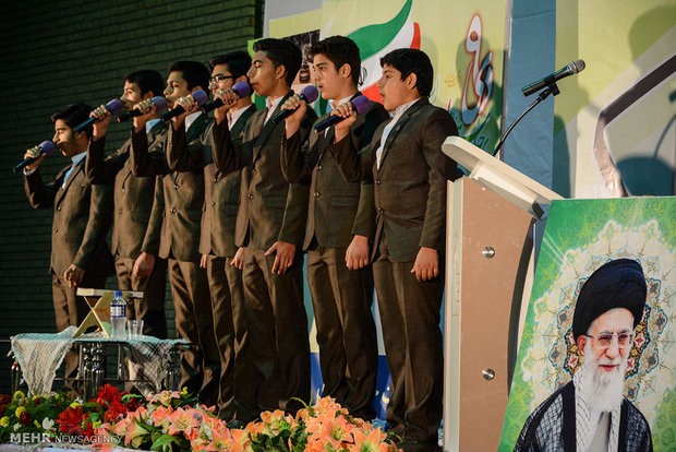 همایش گرامیداشت حماسه نهم دی ماه در لارستان‎